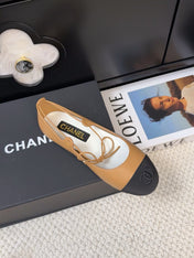 FLAT MARY JANE PUMPS IN DIJON YELLOW LAMBSKIN MIX BLACK FABRIC