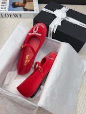 MARY JANE SHOES IN CHERRY RED VELVET WITH CRYSTALS LOGO