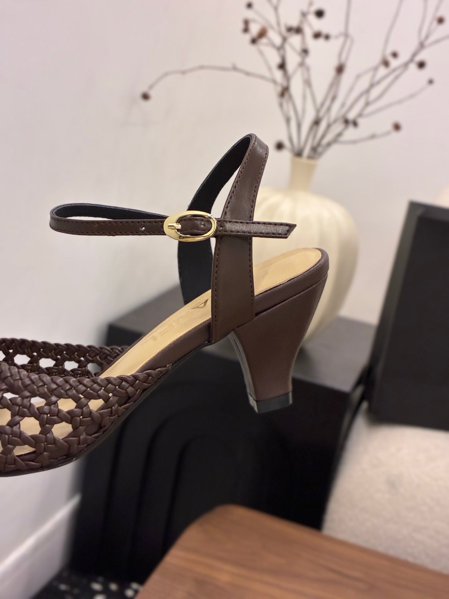 CHANEL 26S HIGH-HEELED BACK-STRAP SANDALS 60 MM IN DARK BROWN WOVEN LAMBSKIN