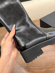 CHANEL 26S TALL BOOTS 45 MM IN BLACK PATENT LEATHER ROUNDED TOE
