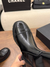 CHANEL 26S TALL BOOTS 45 MM IN BLACK PATENT LEATHER ROUNDED TOE