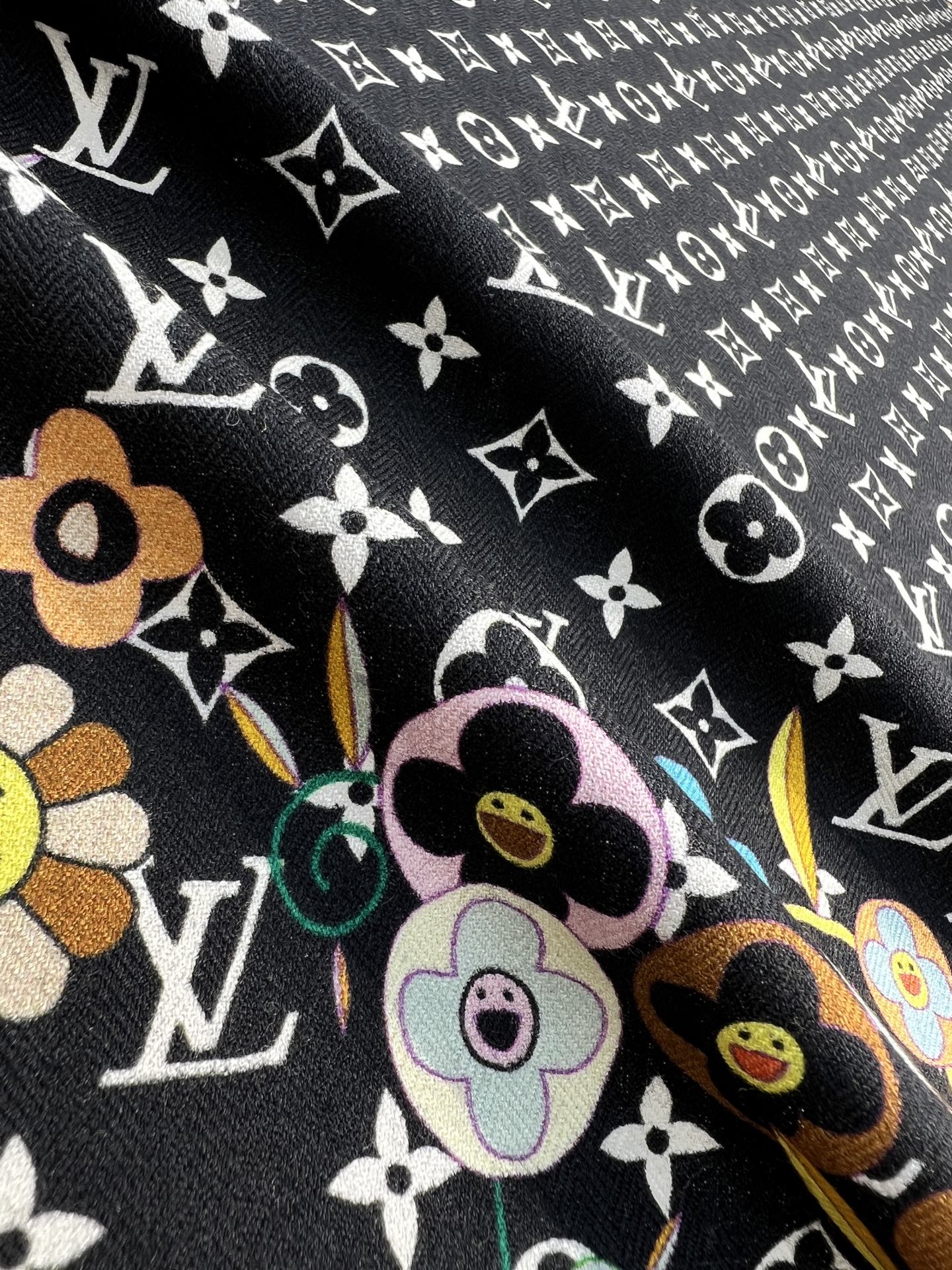 LV SCARF 135 CM IN WOOL MIX SILK 715459