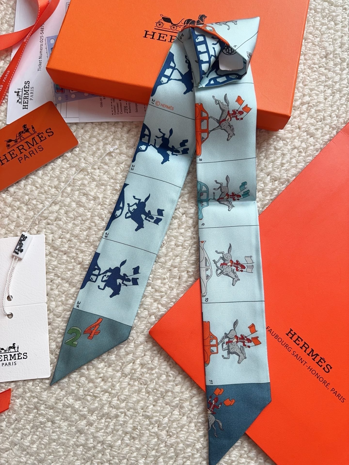 HERMES 26S SCARF 86 IN SILK 309601