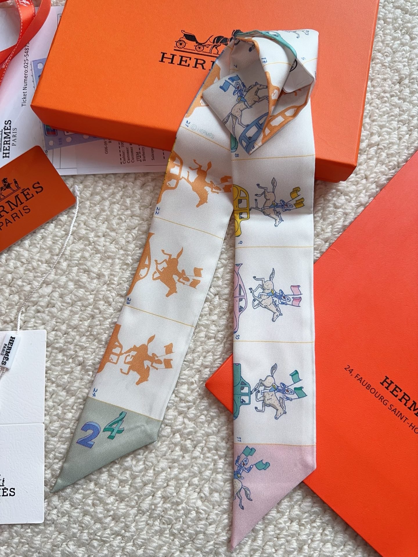 HERMES 26S SCARF 86 IN SILK 309603