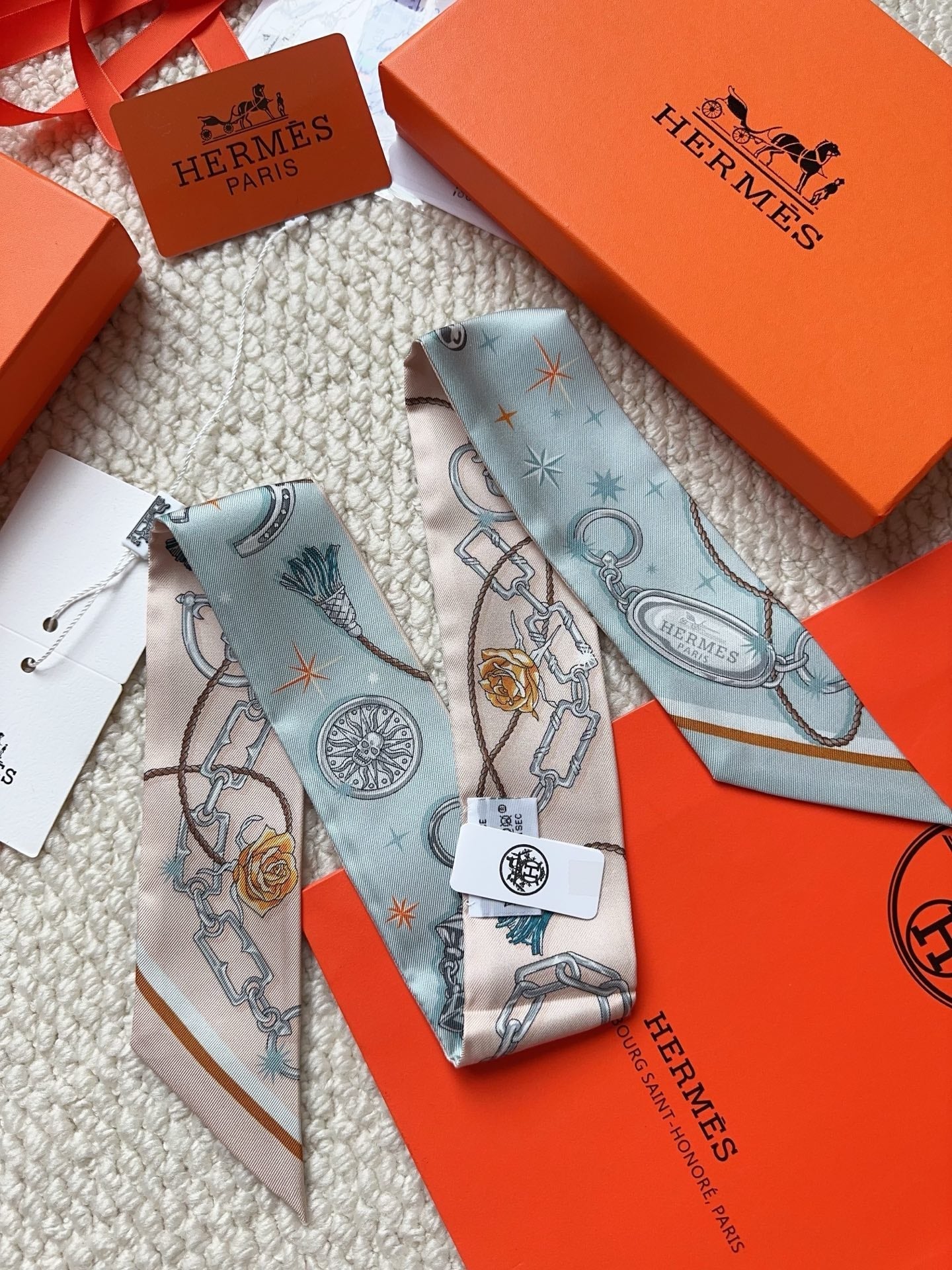 HERMES 26S SCARF 86 IN SILK 309617
