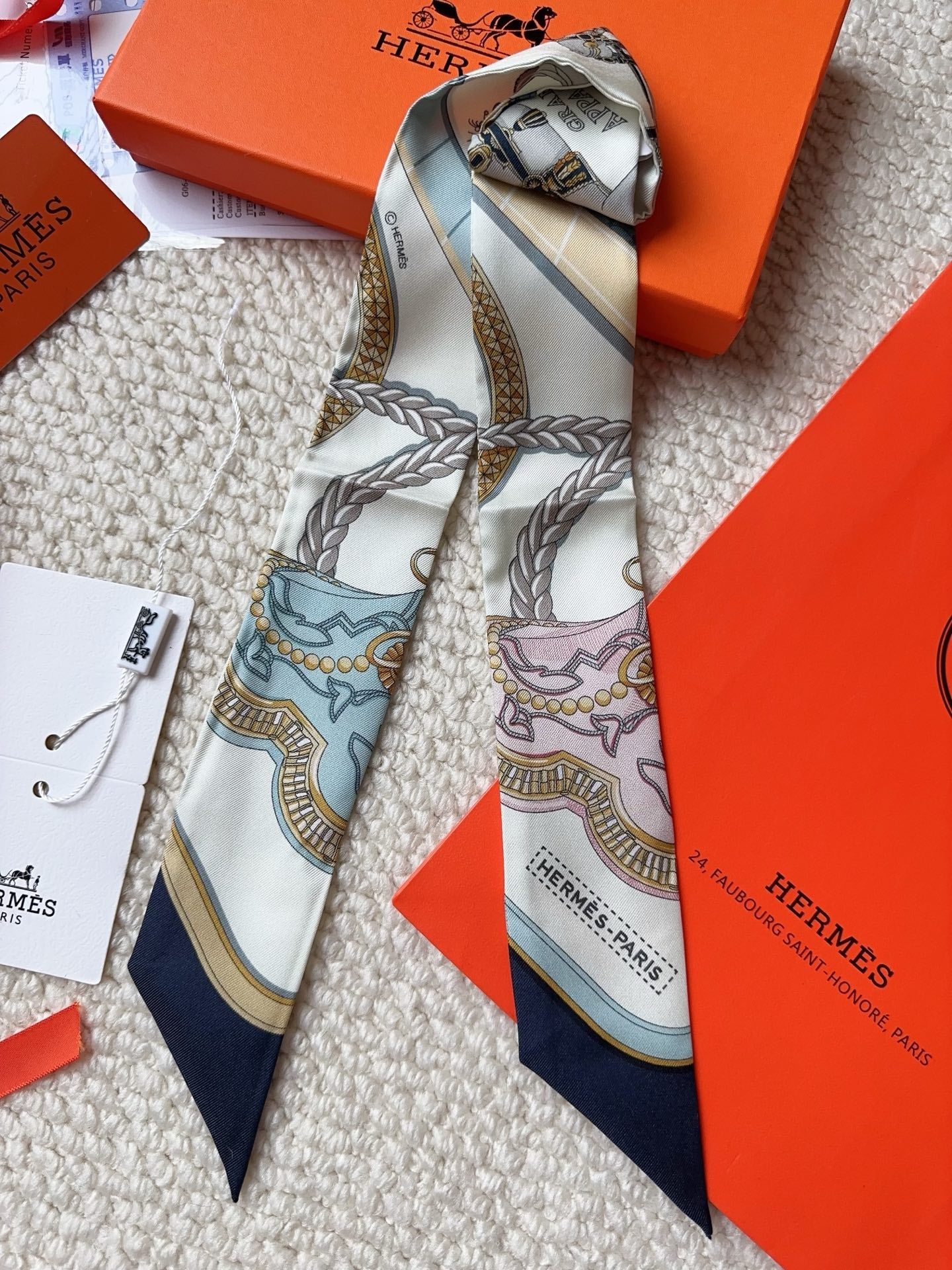 HERMES 26S SCARF 86 IN SILK 309623