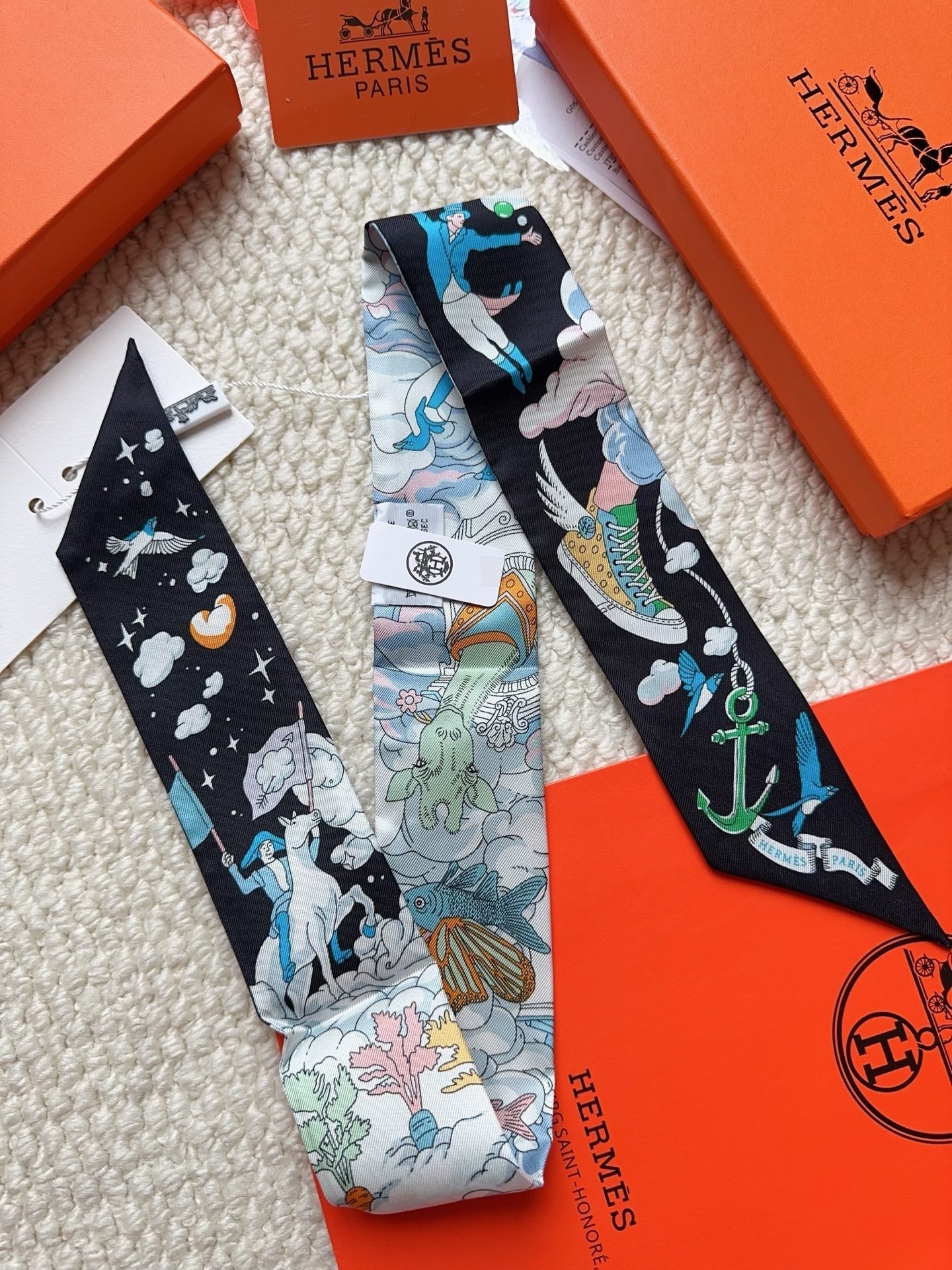 HERMES 26S SCARF 86 IN SILK 309630