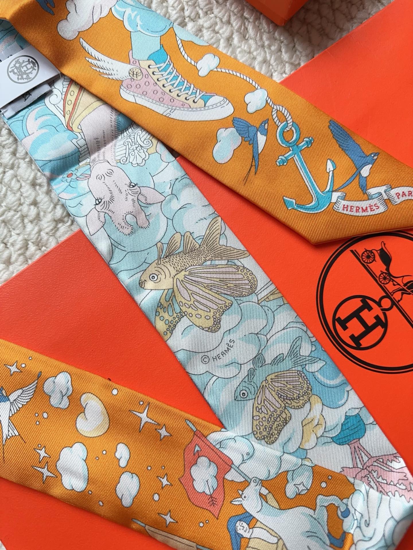 HERMES 26S SCARF 86 IN SILK 309635