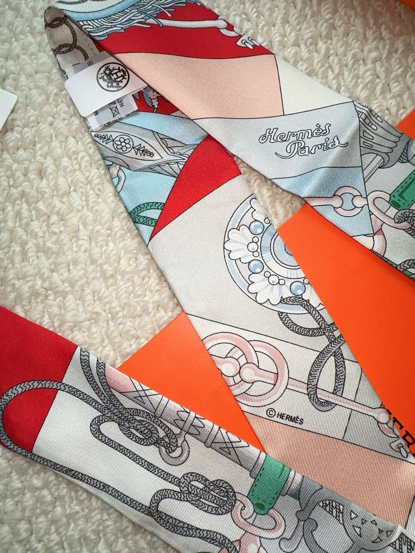 HERMES 26S SCARF 86 IN SILK 309646