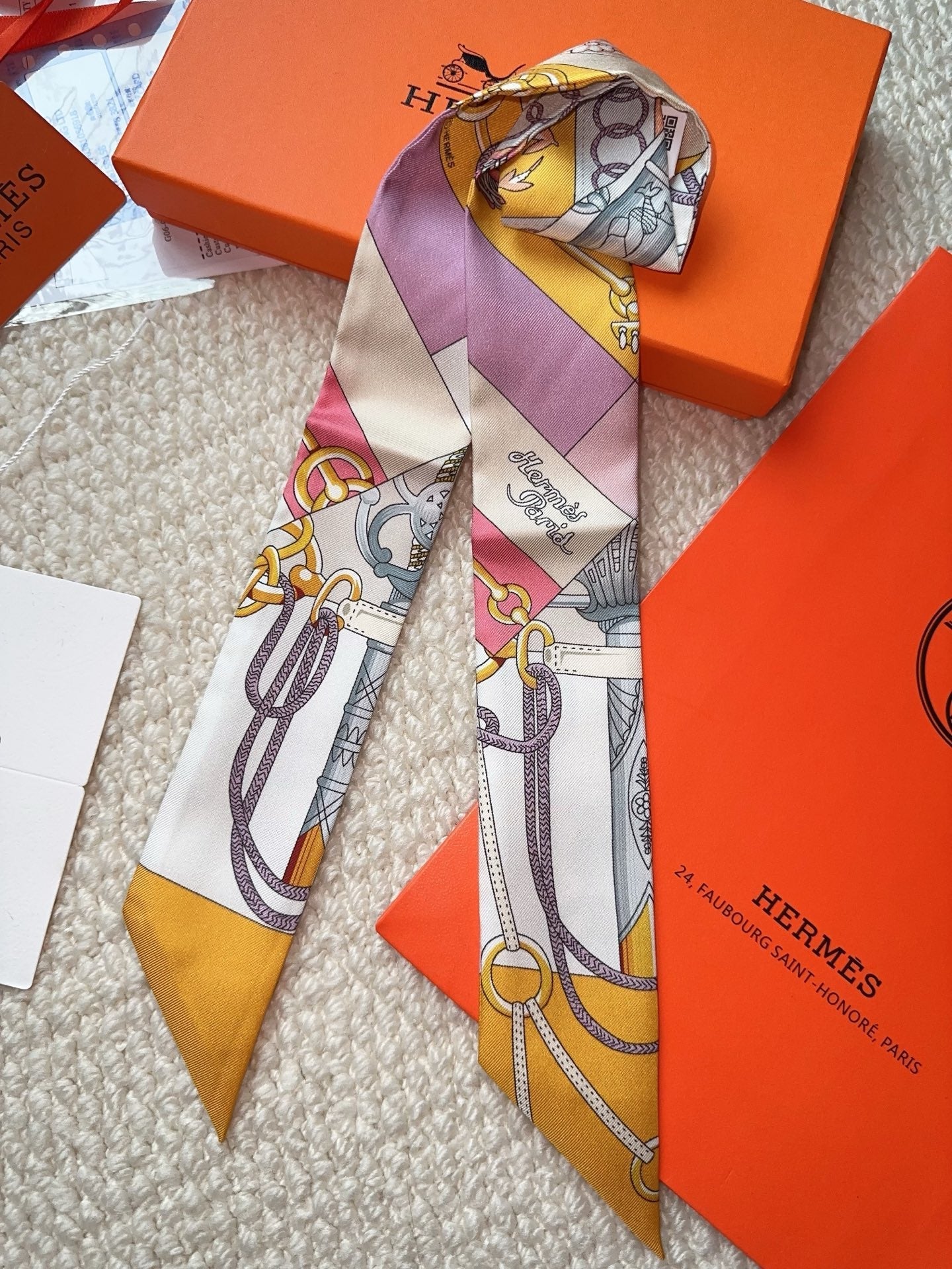 HERMES 26S SCARF 86 IN SILK 309647