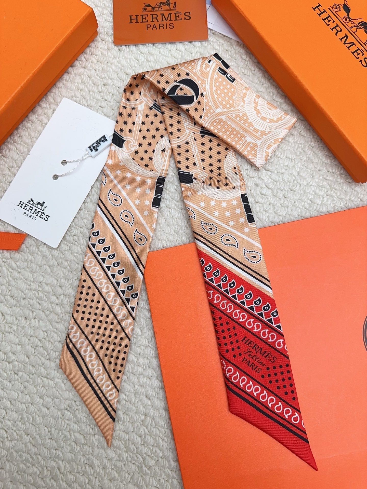 HERMES 26S SCARF 90 IN SILK 309659