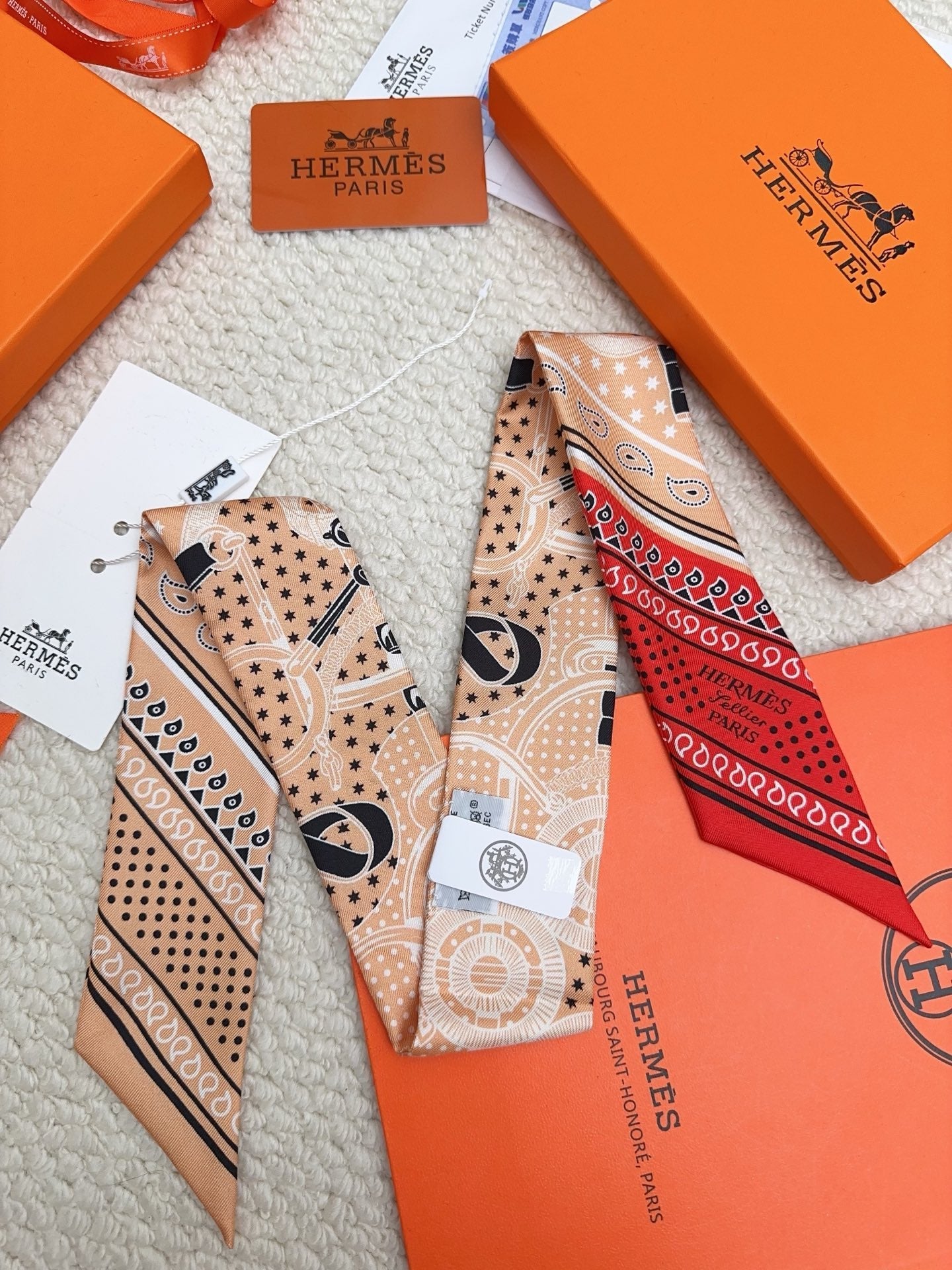 HERMES 26S SCARF 90 IN SILK 309659
