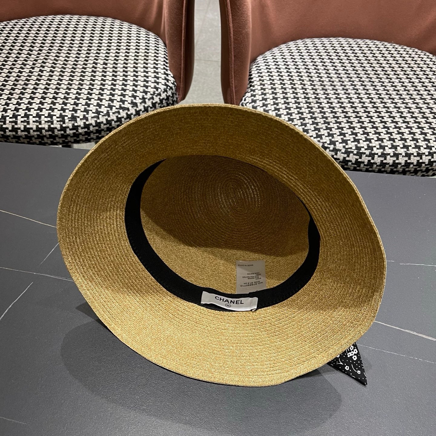 CHANEL 26S FLORAL RIBBON STRAW CLOCHE HAT 335746