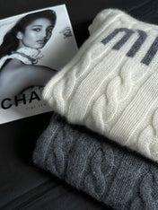 MIUMIU KNIT SWEATER STYLE 237