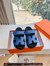 CHYPRE SANDAL IN COBALT BLUE GRAINED CALFSKIN