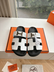 CHYPRE SANDAL IN WHITE CALFSKIN