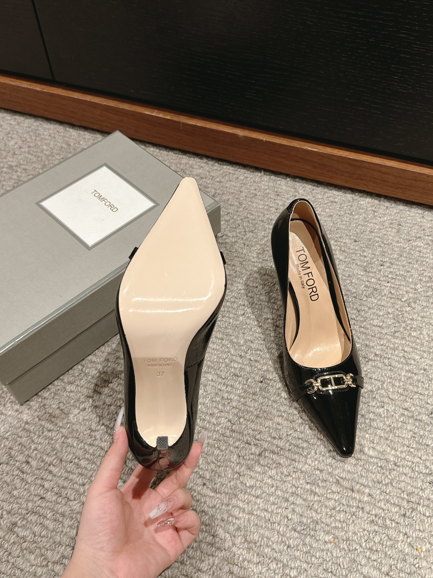 ROMAN HIGH-HEEL 10 CM IN BLACK CALFSKIN