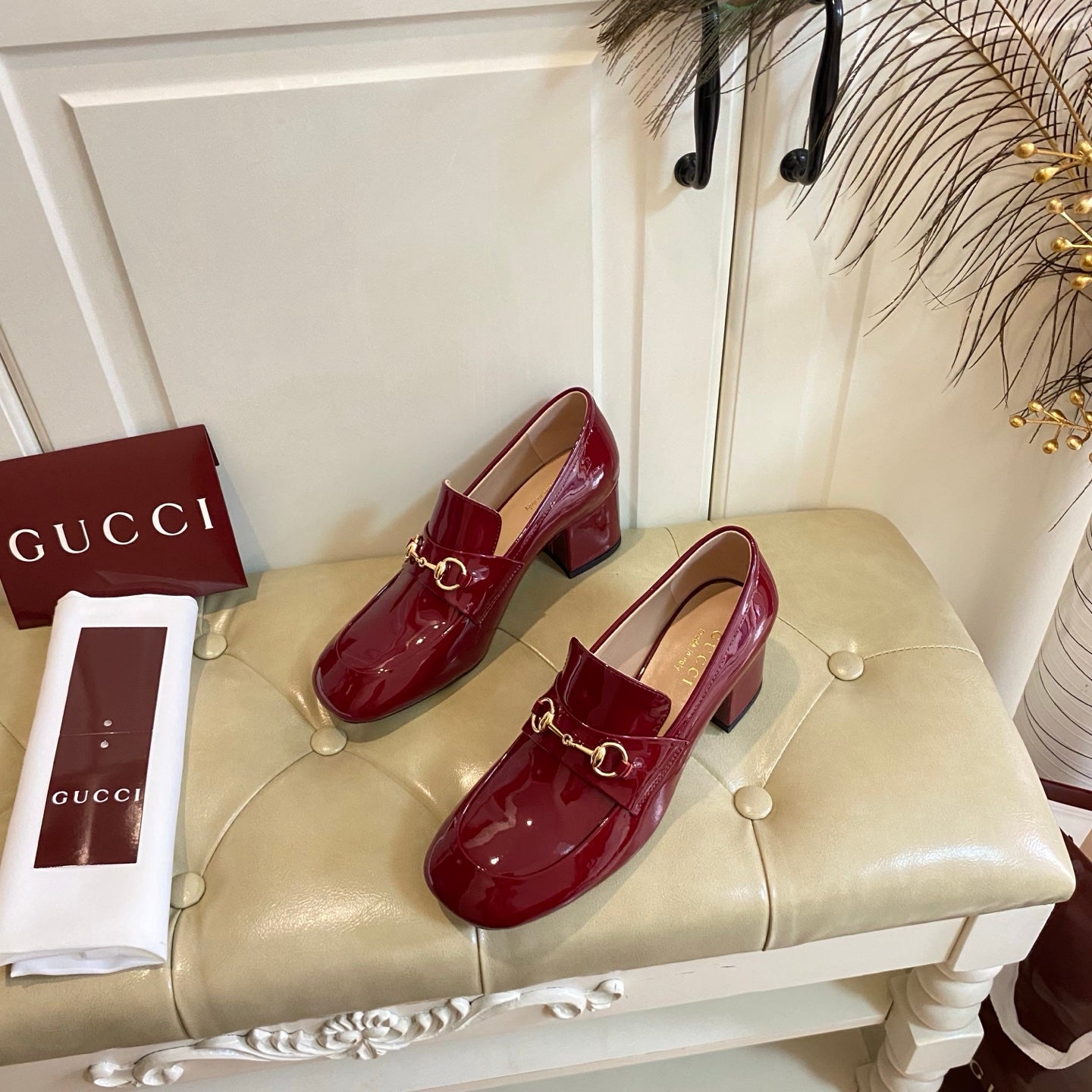 GUCCI 26S HORSEBIT LOAFERS 55 MM IN RED GLOSSY CALFSKIN