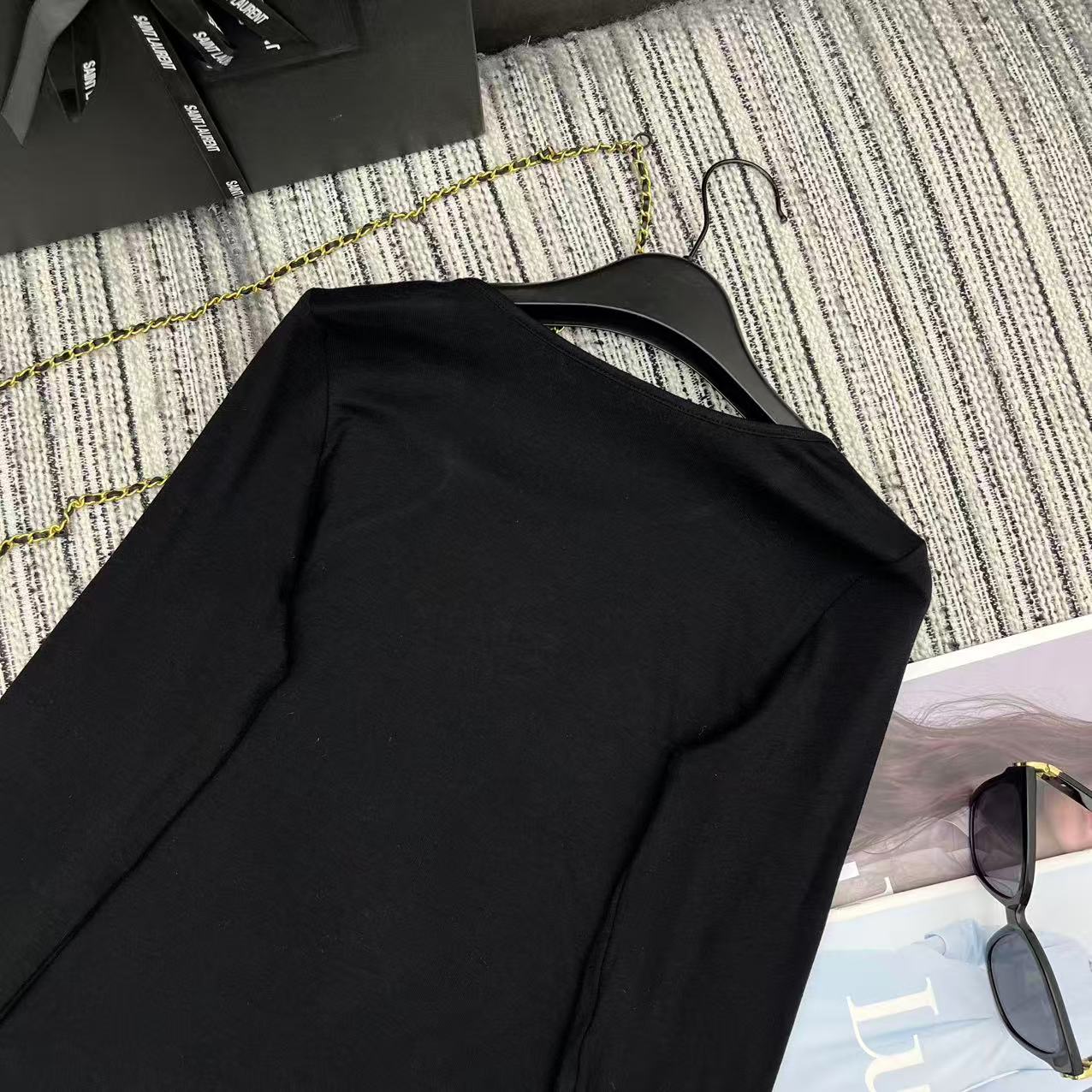 YSL 26S LONG SLEEVE T-SHIRT 240
