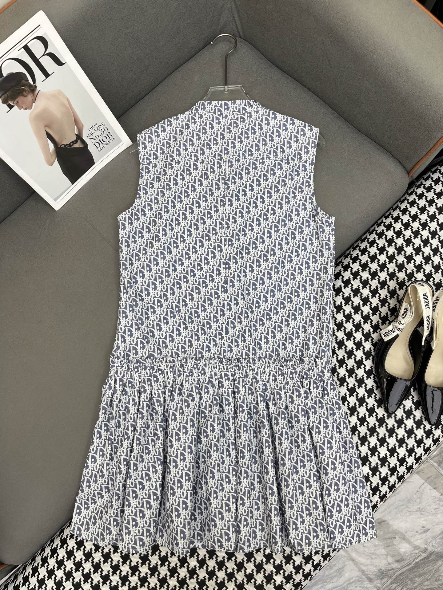 DIOR SLEEVELESS PRINTED DENIM DRESS 269128
