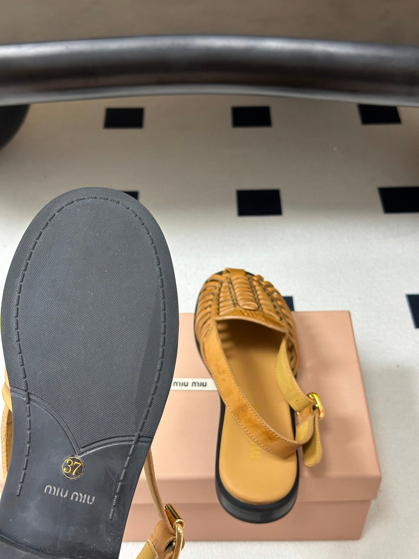 MIUMIU 26S SLINGBACK FISHERMAN SANDALS IN GOLD BROWN CALFSKIN