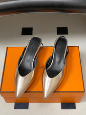 HM 26S NICOLE SLINGBACK 40MM IN GOLD CALFSKIN SILVER HARDWARE