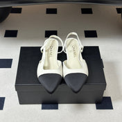 CHANEL 26S POINTED TOE SLINGBACKS IN WHITE LAMBSKIN AND BLACK FABRIC