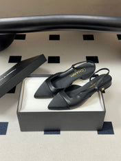 CHANEL 26S POINTED TOE SLINGBACKS IN BLACK LAMBSKIN AND FABRIC