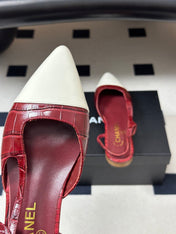 CHANEL 26S POINTED TOE SLINGBACKS IN DARK RED AND WHITE LAMBSKIN
