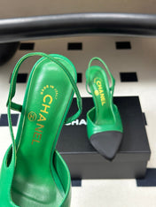 CHANEL 26S POINTED TOE HIGH HEEL SLINGBACKS 85 MM IN GREEN LAMBSKIN AND BLACK FABRIC
