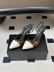 CHANEL 26S POINTED TOE HIGH HEEL SLINGBACKS 85 MM IN BROWN PONY HAIR WITH WHITE TOE