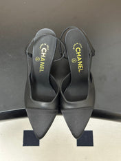 CHANEL 26S POINTED TOE HIGH HEEL SLINGBACKS 85 MM IN BLACK LAMBSKIN AND FABRIC
