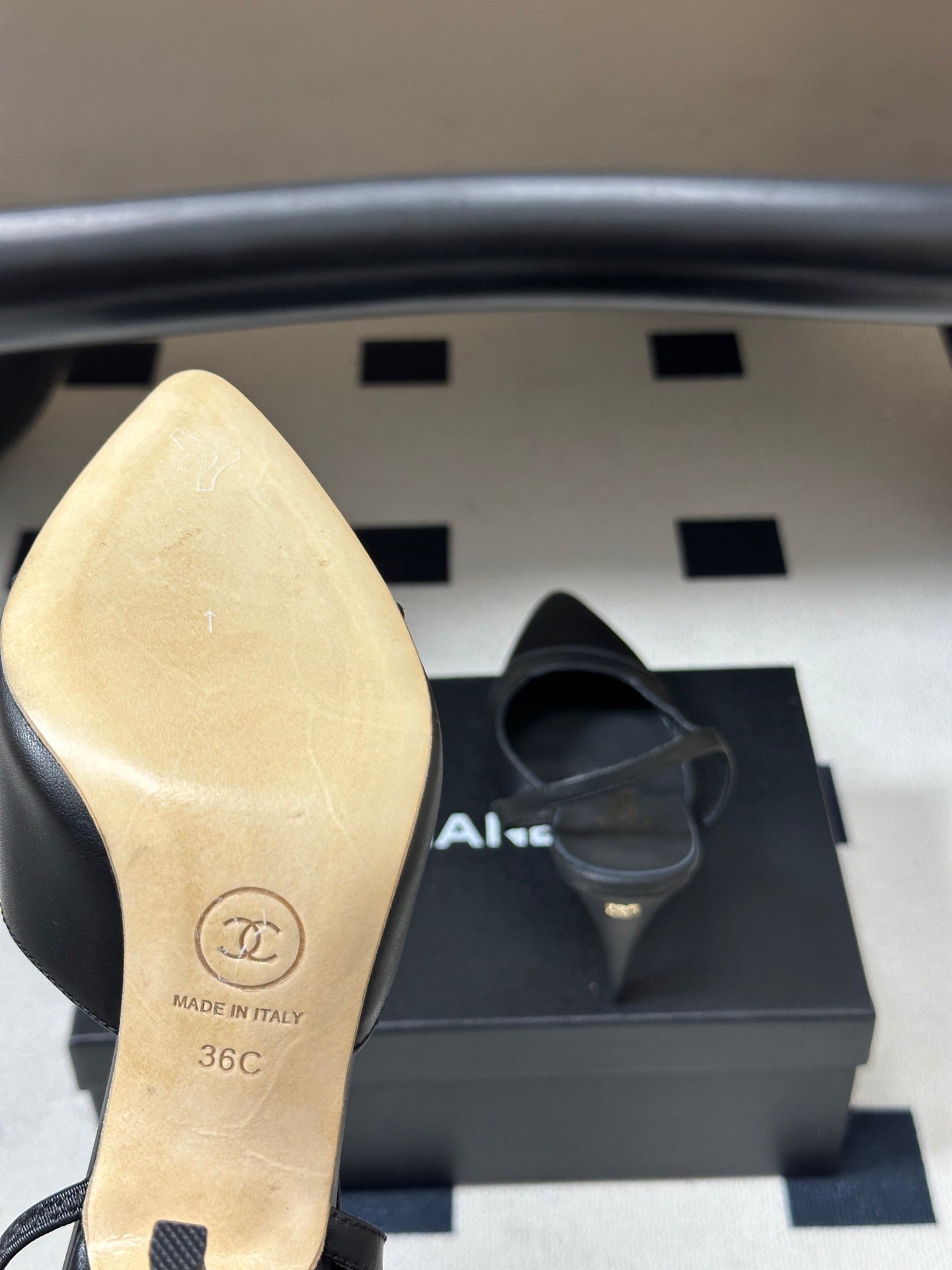 CHANEL 26S POINTED TOE HIGH HEEL SLINGBACKS 85 MM IN BLACK LAMBSKIN AND FABRIC