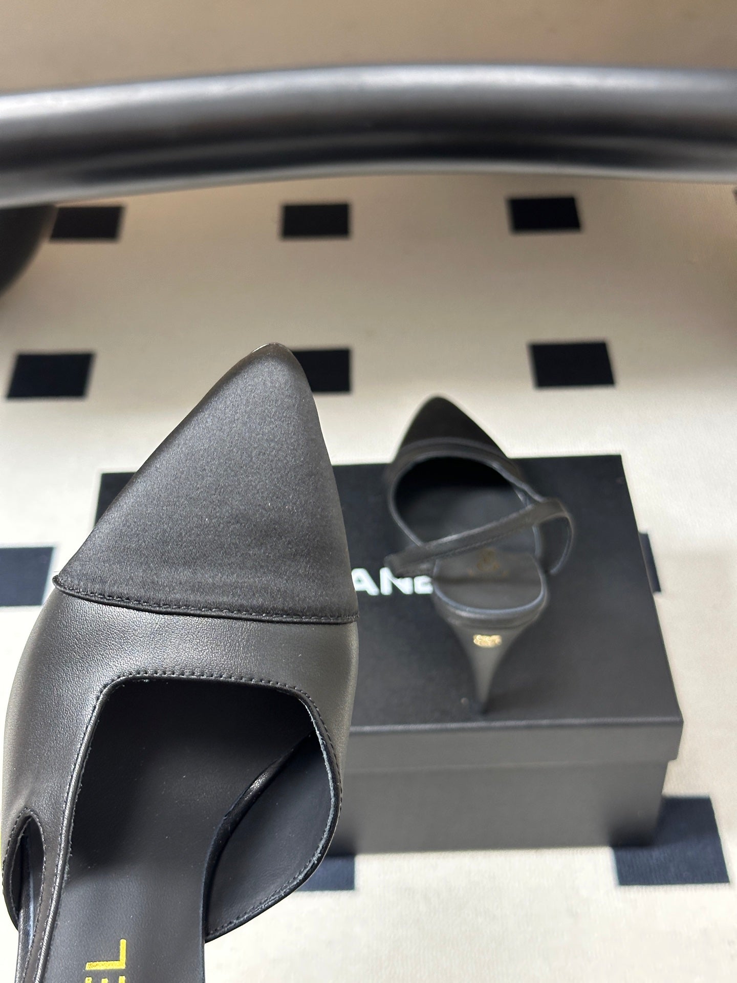 CHANEL 26S POINTED TOE HIGH HEEL SLINGBACKS 85 MM IN BLACK LAMBSKIN AND FABRIC