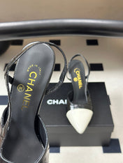 CHANEL 26S POINTED TOE HIGH HEEL SLINGBACKS 85 MM IN IN WHITE LAMBSKIN AND BLACK FABRIC