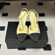 CHANEL 26S POINTED TOE HIGH HEEL SLINGBACKS 85 MM IN CREAM LAMBSKIN AND BLACK FABRIC