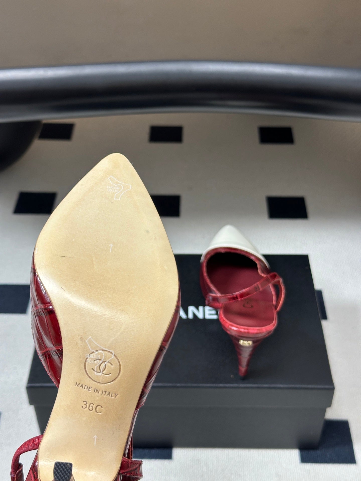 CHANEL 26S POINTED TOE HIGH HEEL SLINGBACKS 85 MM IN  DARK RED MIX WHITE LAMBSKIN