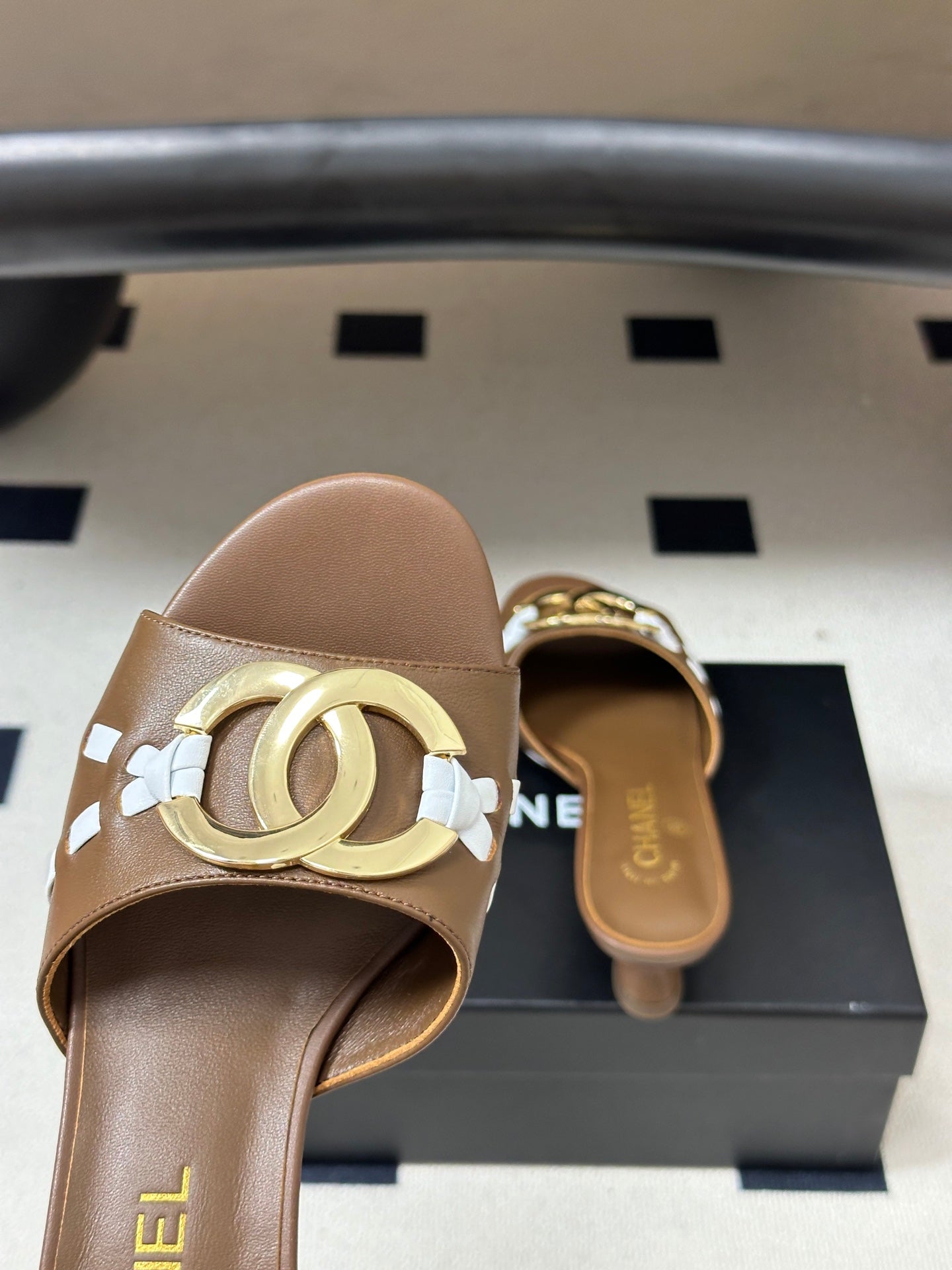 CHANEL 26S HIGH HEEL MULE IN BROWN LAMBSKIN WITH GOLD TONE CC LOGO