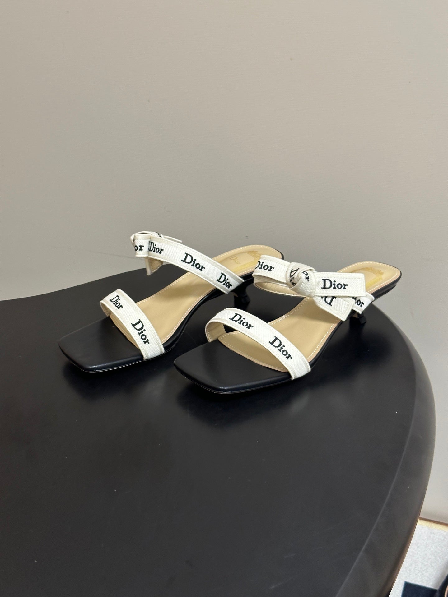 DIOR 26S J'ADIOR MULE SANDALS 35MM IN BLACK CALFSKIN WITH WHITE LOGO RIBBON
