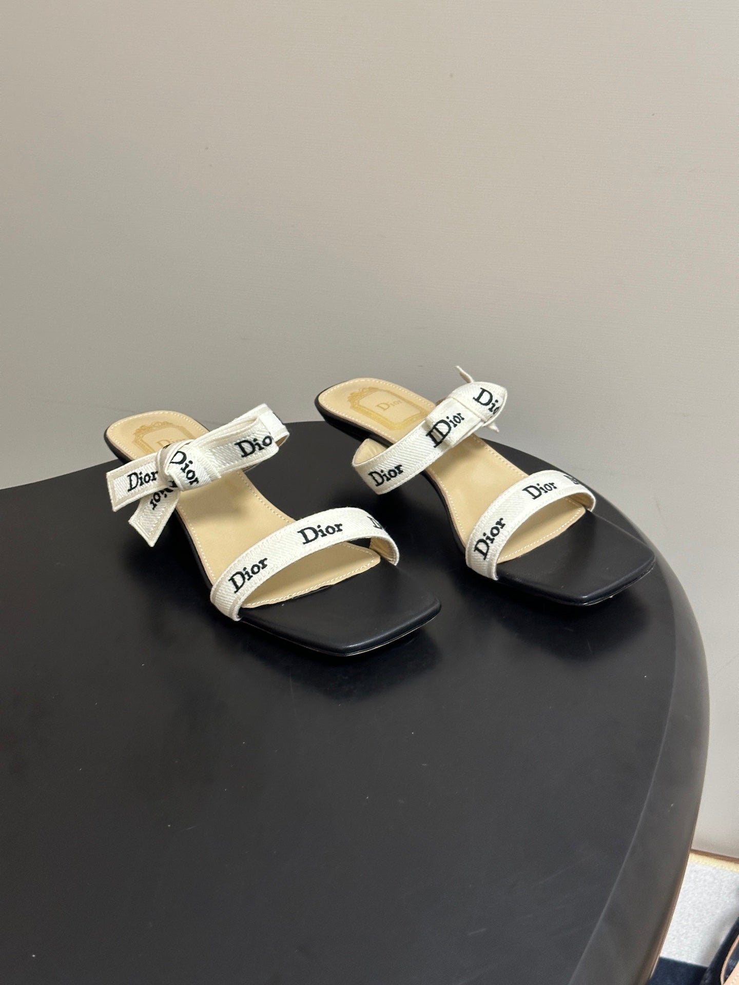 DIOR 26S J'ADIOR MULE SANDALS 35MM IN BLACK CALFSKIN WITH WHITE LOGO RIBBON