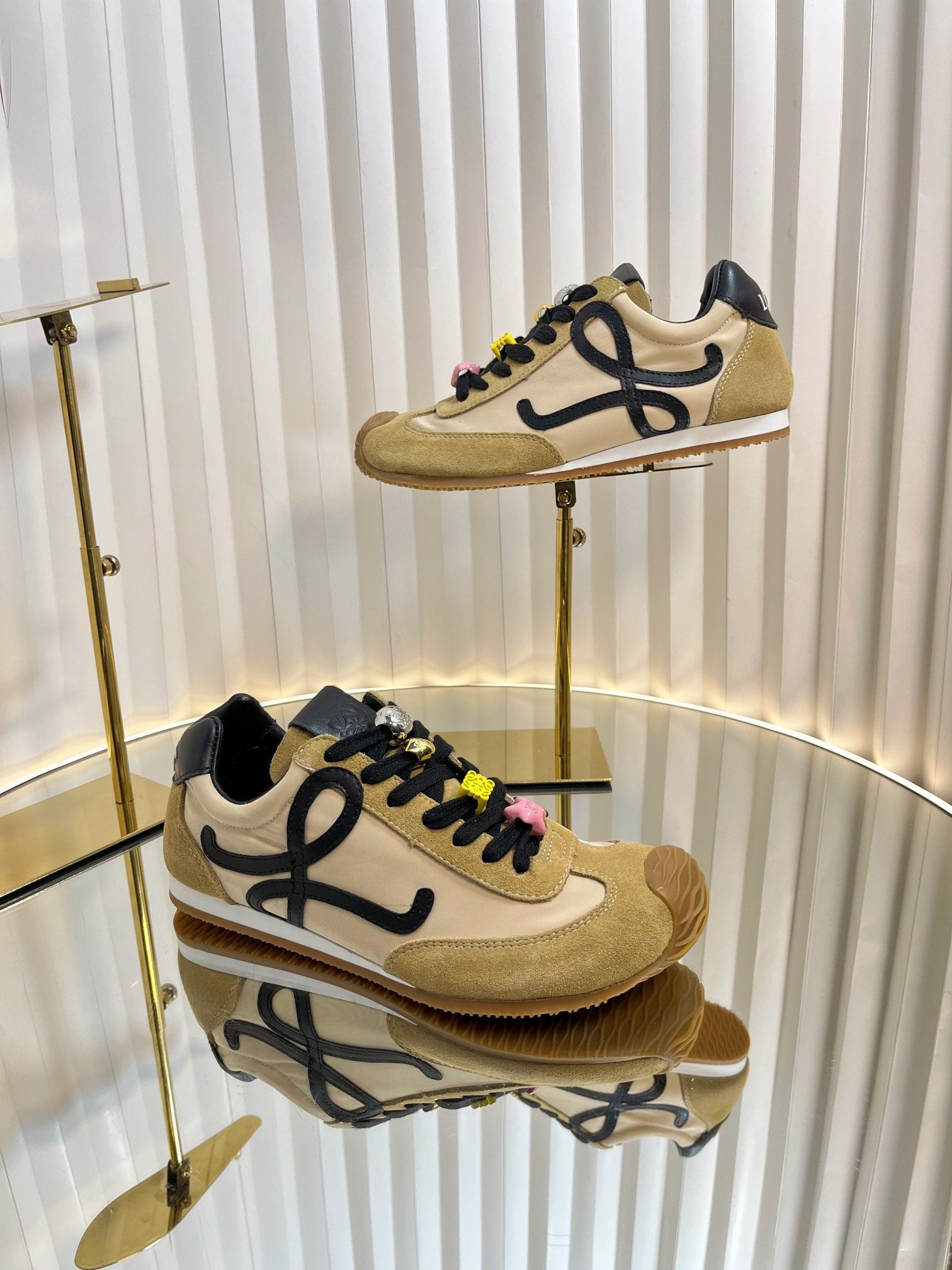 LOEWE 26S RUNNER 2.0 SNEAKERS IN SAND BEIGE FABRIC AND SUEDE