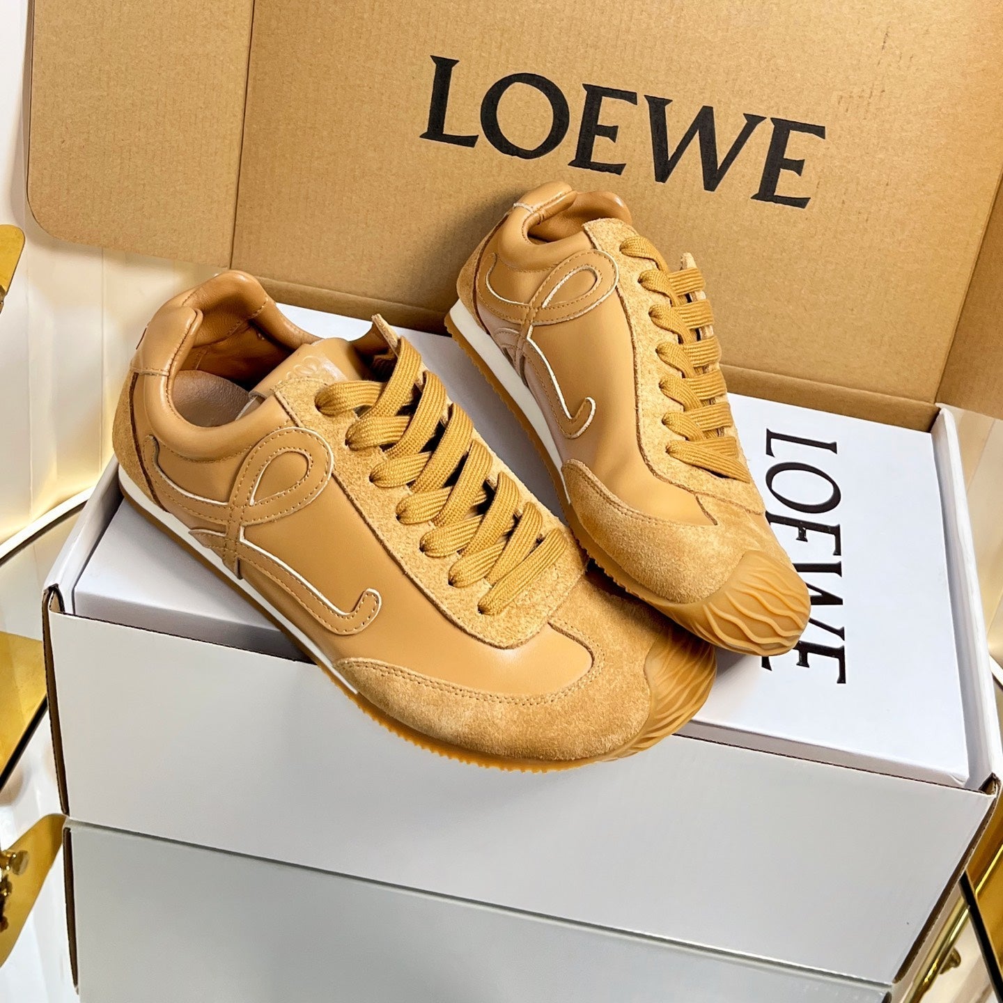 LOEWE 26S RUNNER 2.0 SNEAKERS IN BROWN CALFSKIN AND SUEDE