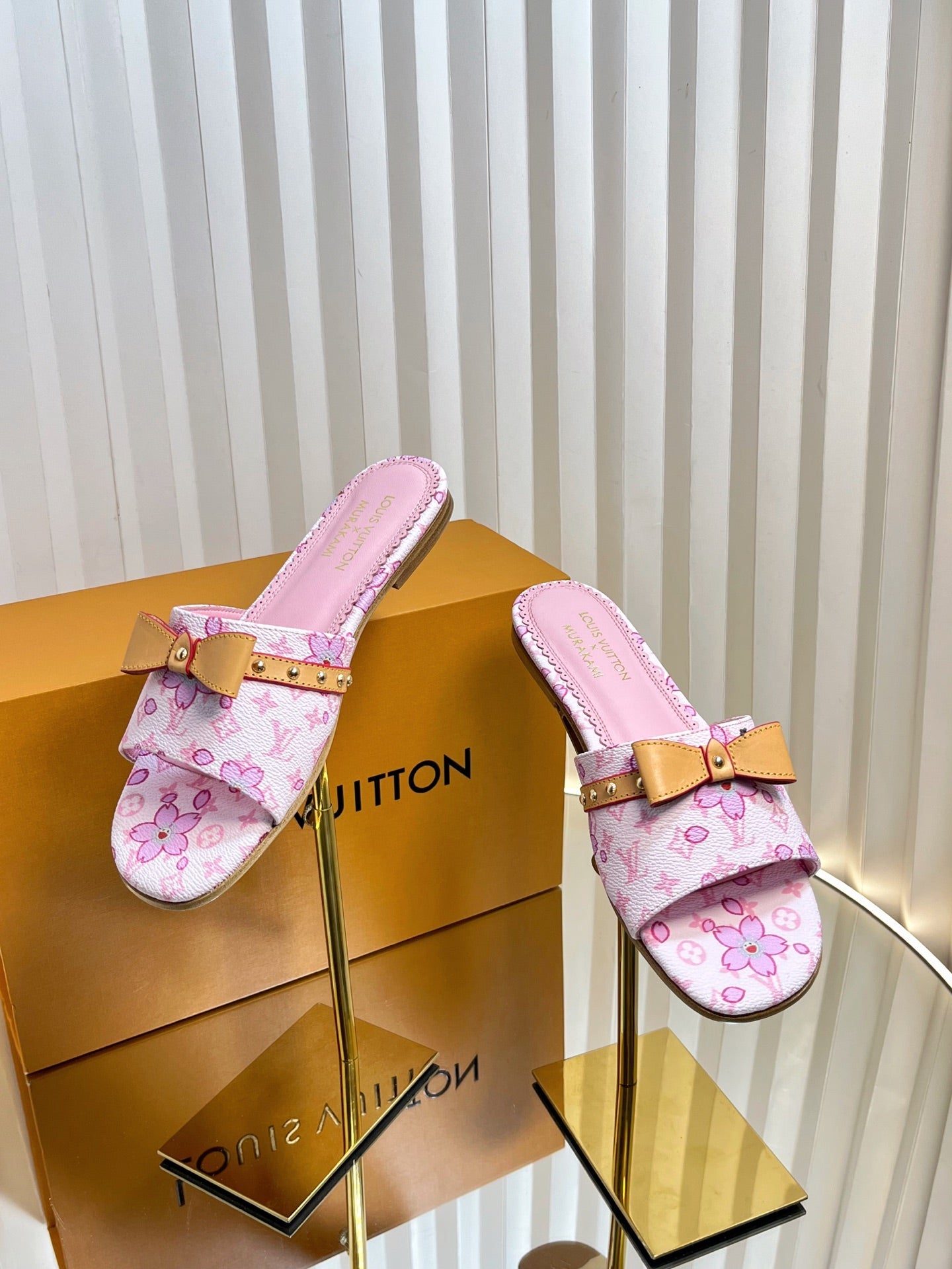 LV 26S FLAT MULES IN LIGHT PINK CALFSKIN CHERRY BLOSSOM MONOGRAM WITH BOW
