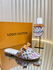 LV 26S FLAT MULES IN WHITE CALFSKIN CHERRY BLOSSOM MONOGRAM WITH BOW
