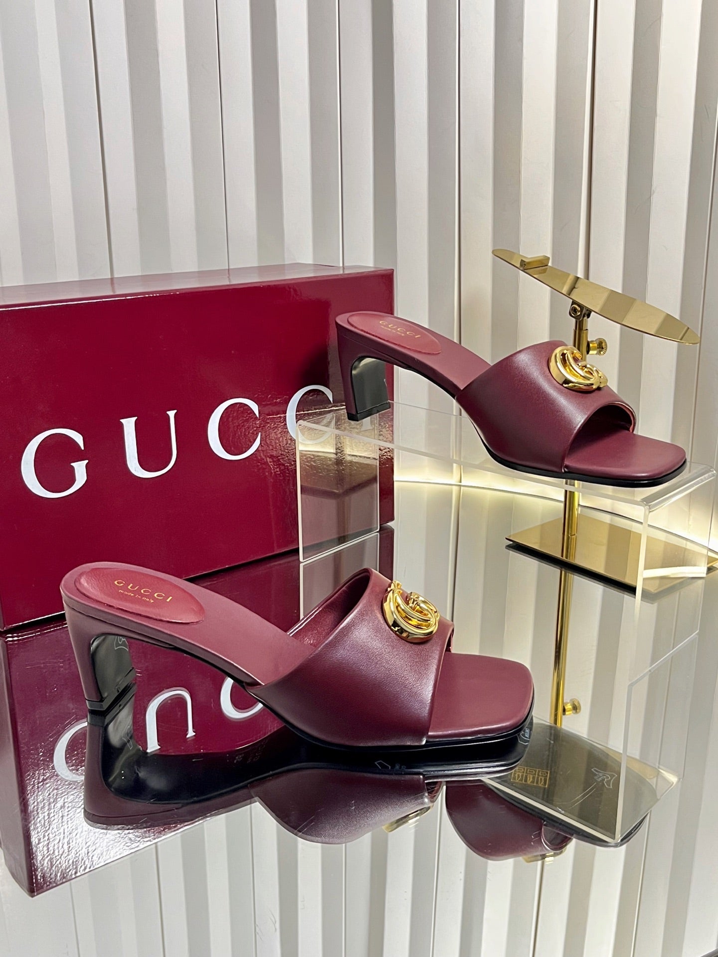 GUCCI 26S HIGH-HEELED SANDALS 45 MM IN DARK RED CALFSKIN
