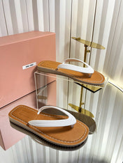 MIUMIU 26S THONG FLAT SANDALS IN WHITE CALFSKIN