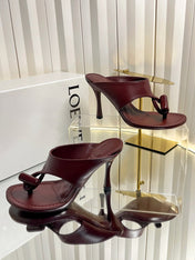 LOEWE 26S HEELED THONG SANDALS 90 MM IN DARK RED CALFSKIN