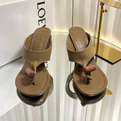 LOEWE 26S HEELED THONG SANDALS 90 MM IN CAMEL BROWN CALFSKIN