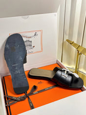 HM 26S ORAN SANDALS IN BLACK CALFSKIN SILVER HARDWARE