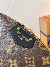 ALMA BE BAG 27 IN BROWN MONOGRAM CANVAS AND COWHIDE
